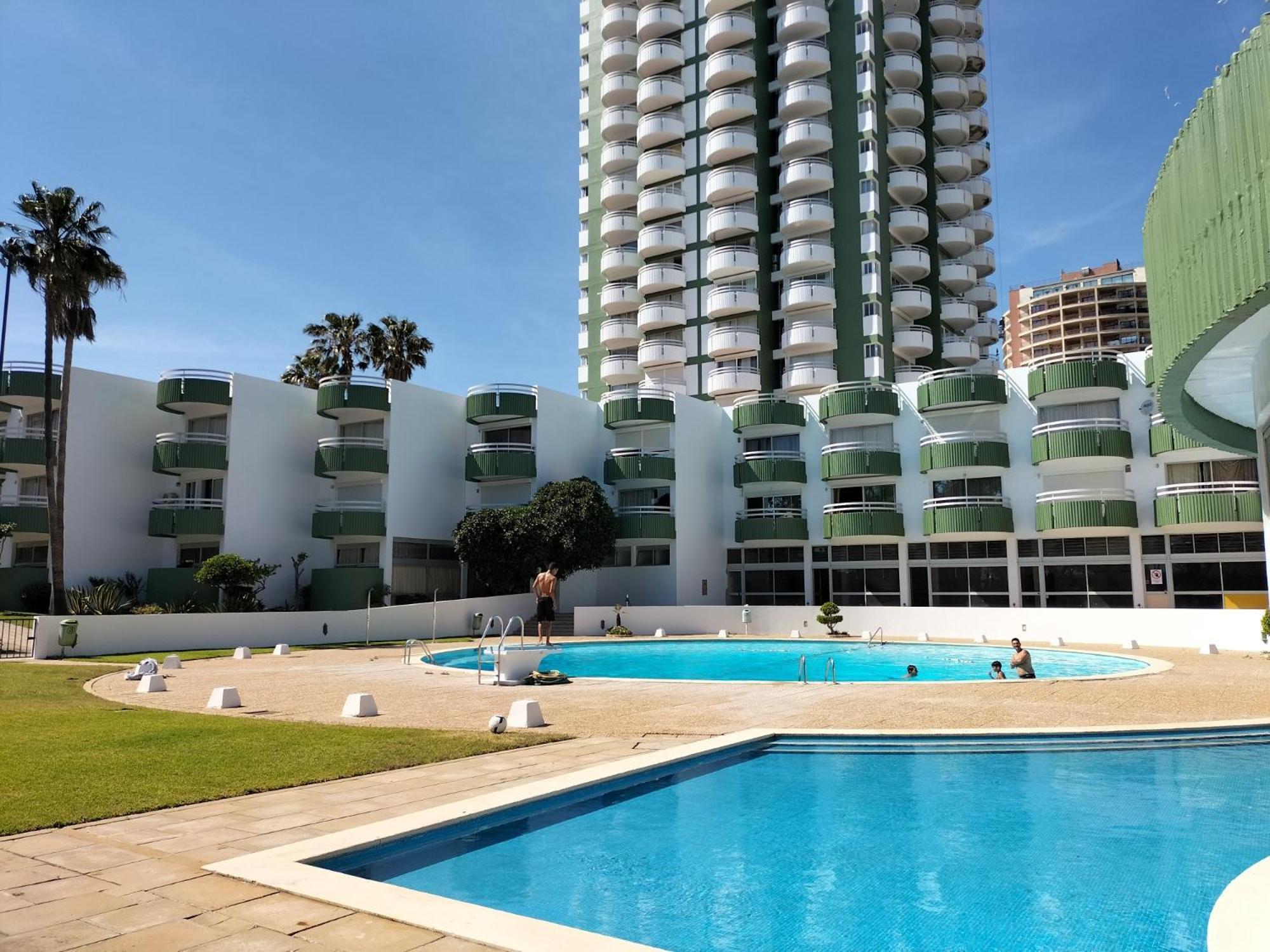 Amazing Green Tower 3 Castle Flat With Balcony بورتيماو المظهر الخارجي الصورة